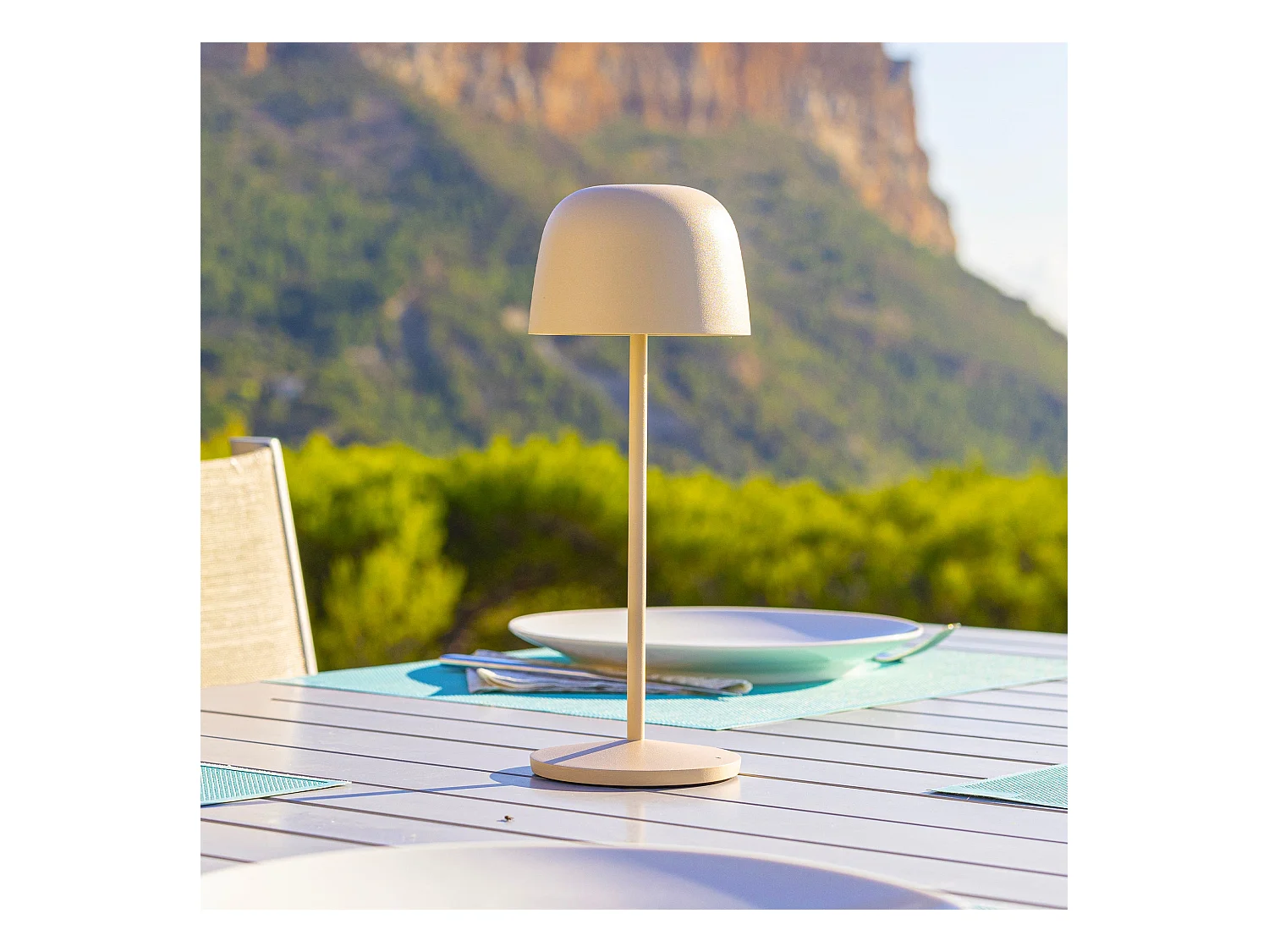 6 lampes avec plateau de chargement SOPHIA Crème Aluminium H20CM