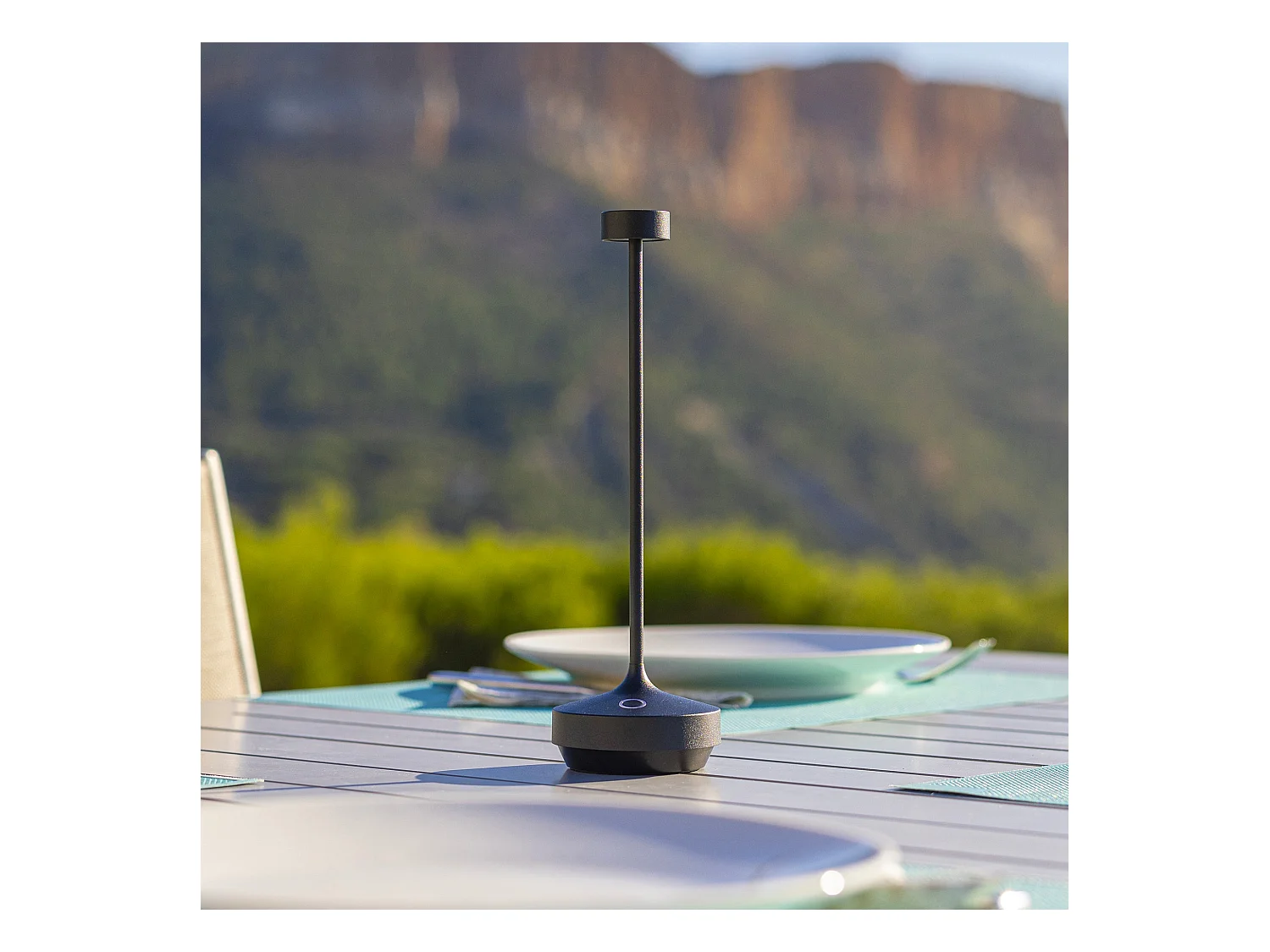 6 lampes avec plateau de chargement RUBY Noir Aluminium H25 cm