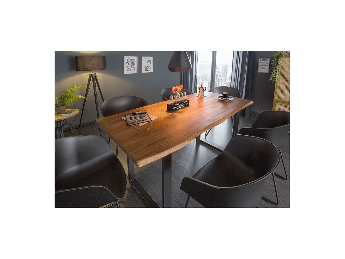 Eettafel ARKAYA 140 cm - Blad van gelakt massief acaciahout en U-vormige zwarte metalen poten - Industriële stijl