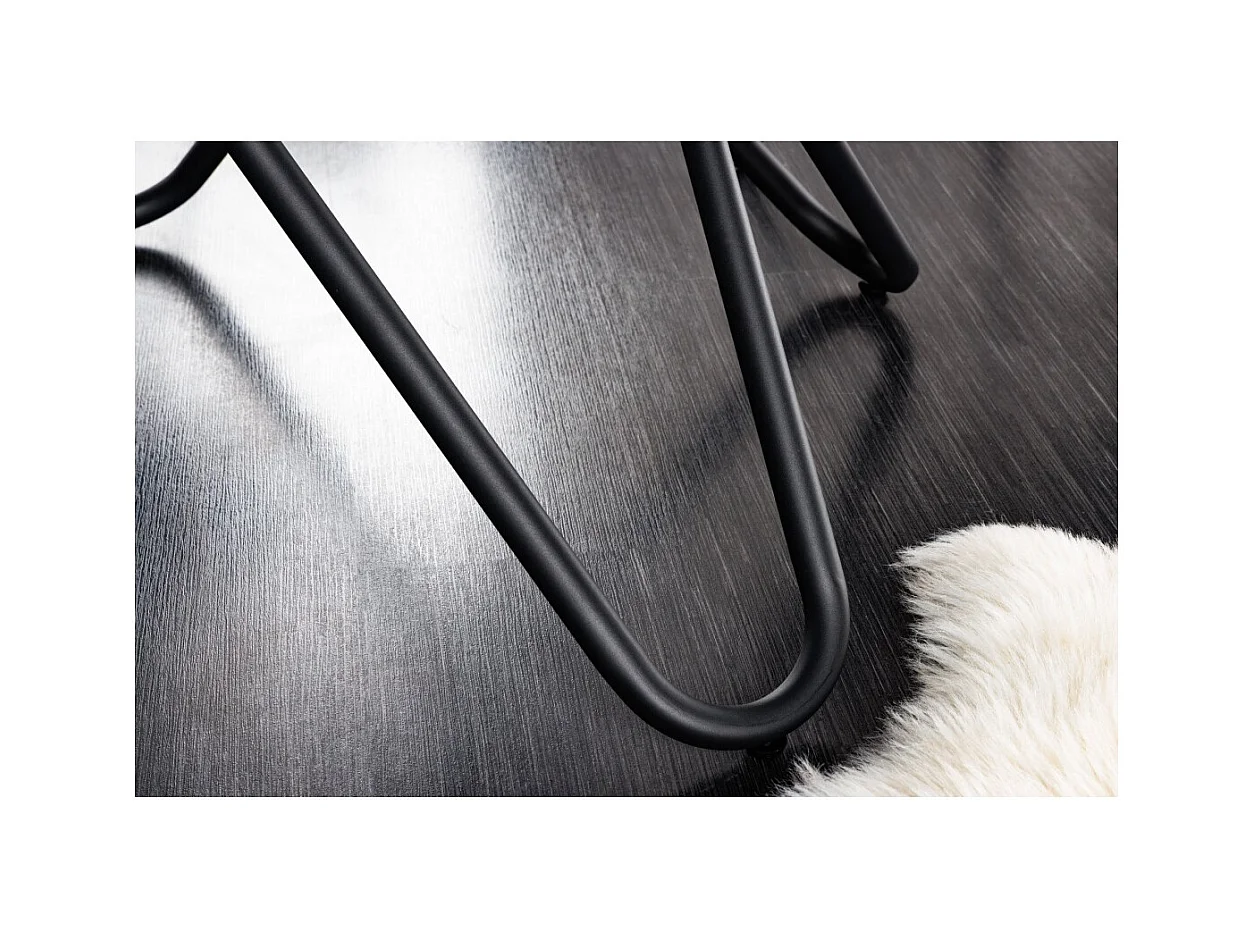 Table de salle à manger BAUMA 120 cm – Plateau rond en céramique effet marbre blanc et pieds métal – Style moderne chic