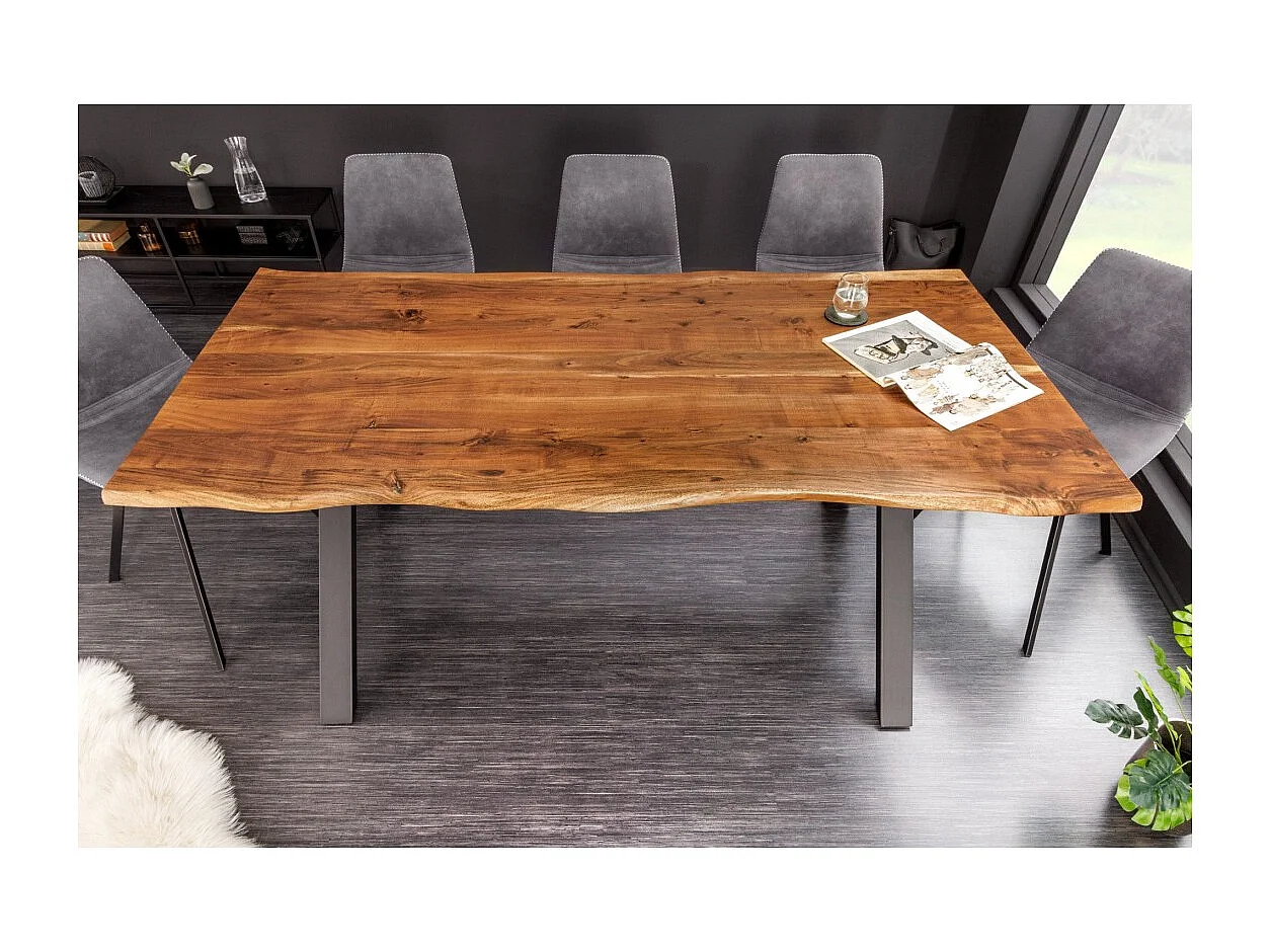 Eettafel ARKAYA 180 cm - Blad van gelakt acaciahout en kruispoten in zwart metaal - Natuurlijk industrieel ontwerp