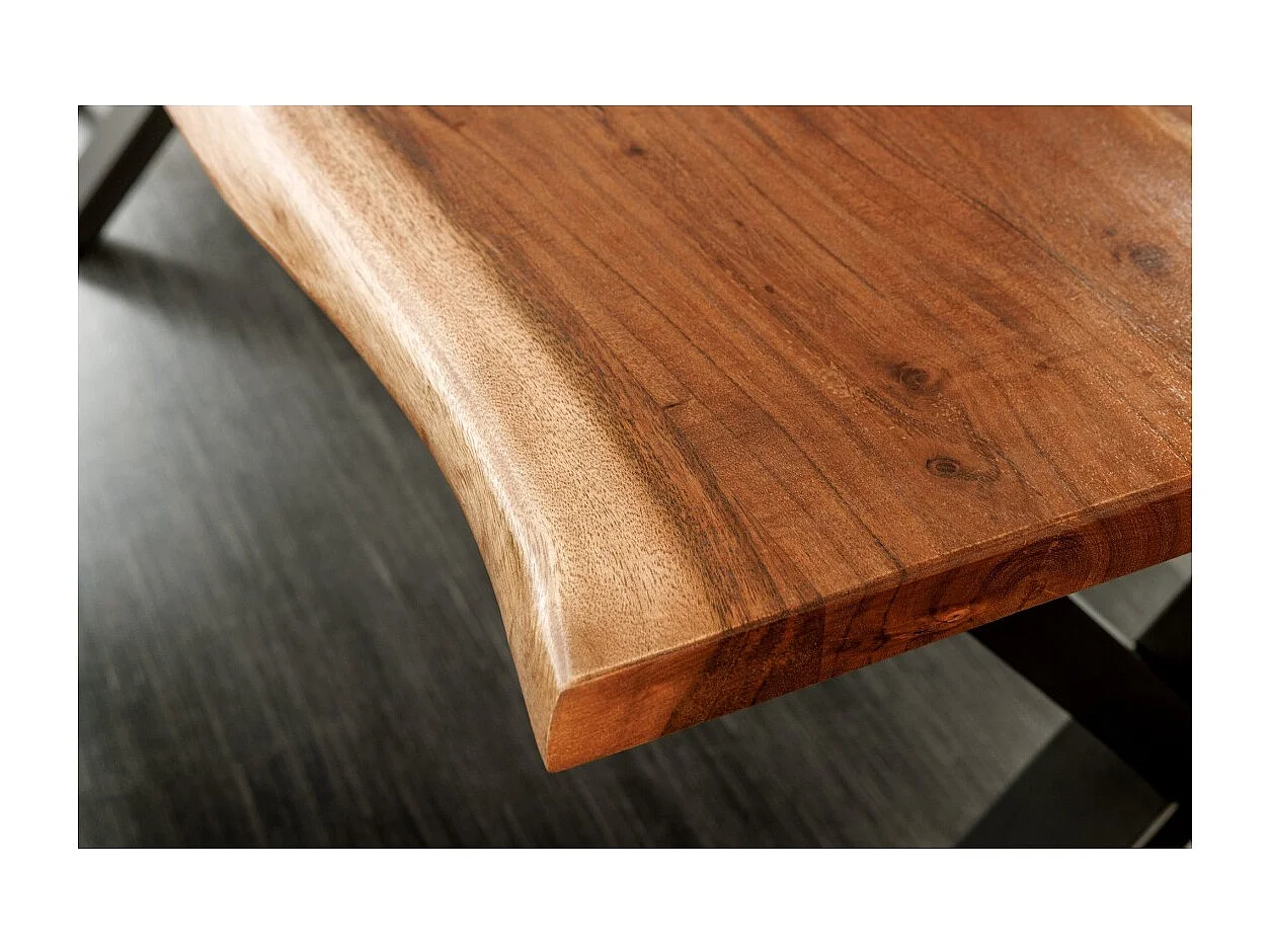 Eettafel ARKAYA 180 cm - Blad van gelakt acaciahout en kruispoten in zwart metaal - Natuurlijk industrieel ontwerp