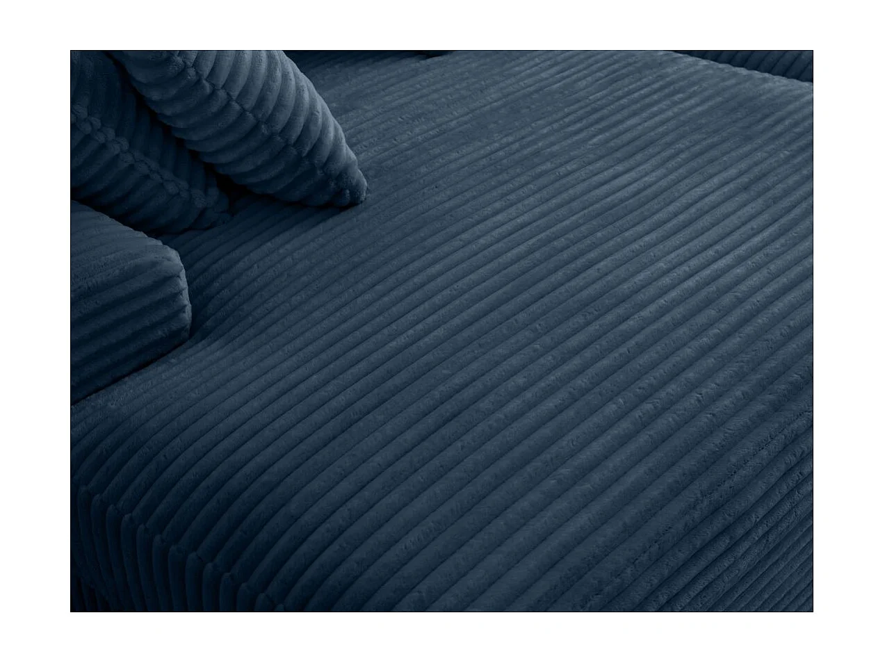 Canapé droit 4 places FLUFFY double méridienne et assise profonde en velours côtelé - bleu foncé