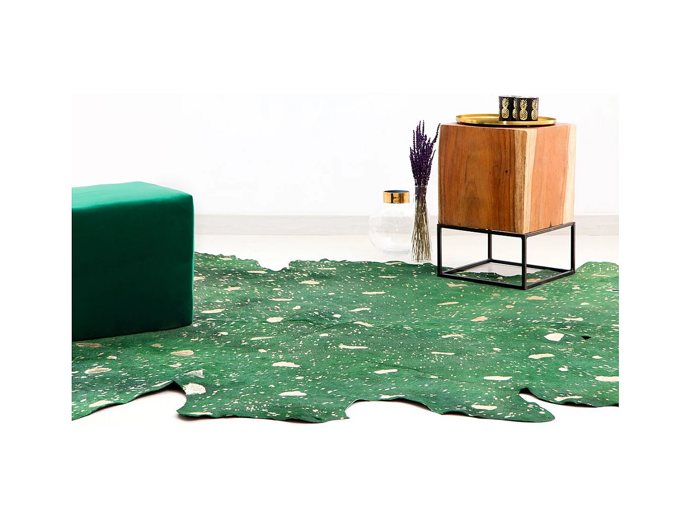 Tapis Peau de Vache "Fly" Vert & Or 135 x 165 cm