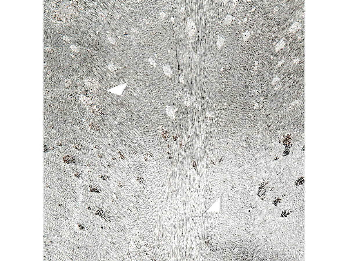 Tapis Peau de Vache "Fly" Gris & Argent Entre 1,35 et 1,65 m2