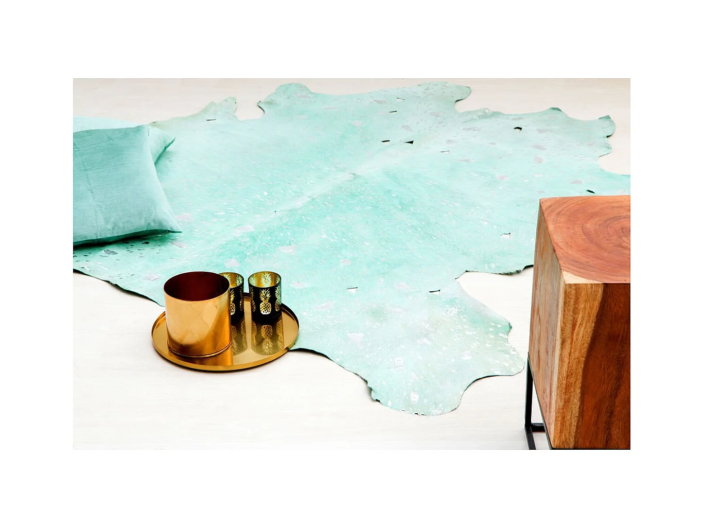 Tapis Peau de Vache "Fly" Bleu & Argent 135 x 165 cm