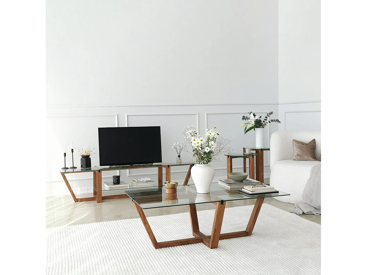 Meuble TV moderne, couleur noyer, 158 x 35 x 35 cm | 100 % verre trempé et pin massif, épaisseur 18 mm | Design scandinave rustique pour salons élégants