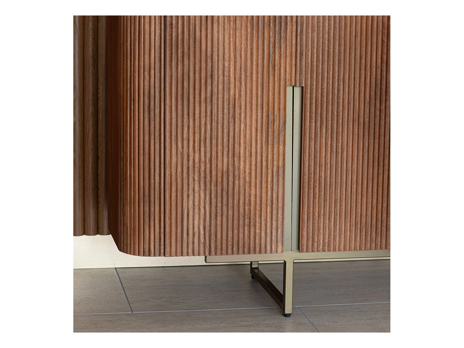 Now's Home - Bahut Deux Portes Effet Noyer Avec Pieds Metal Dore 140x40x76 Selma