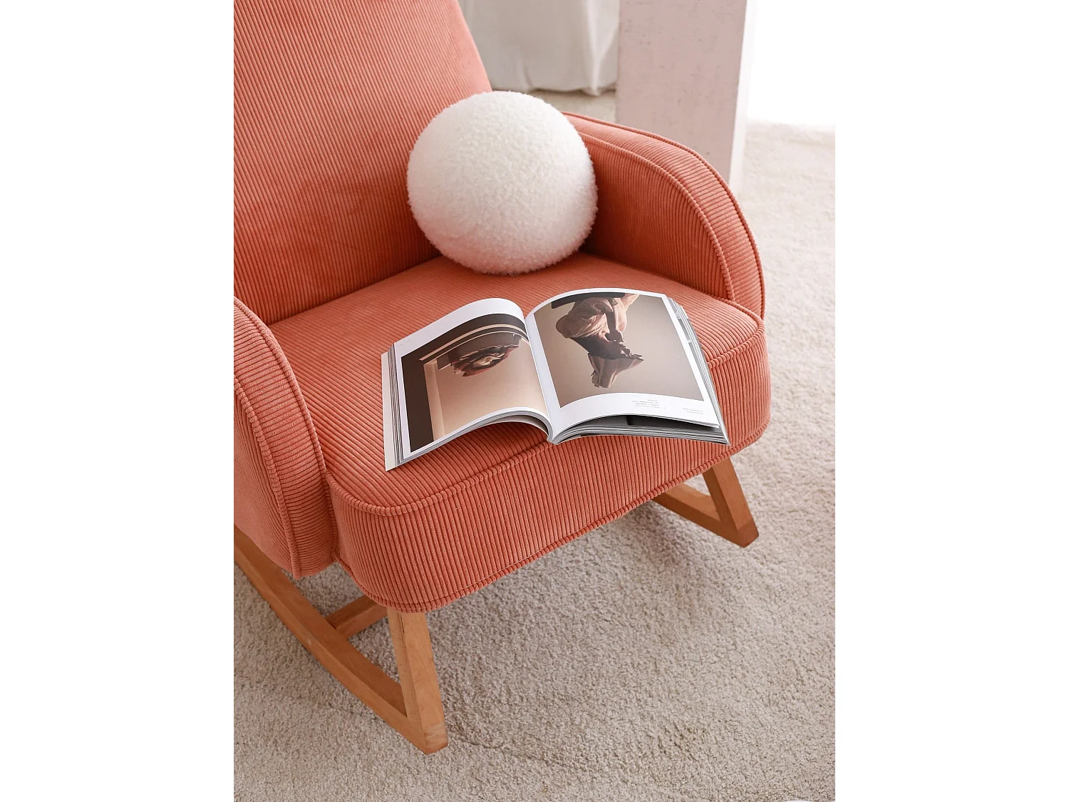 Elegante koraalkleurige fauteuil, corduroy, 78 x 91 x 75 cm | 100% polyester, beukenhouten frame, poten van 28 cm | Comfort en stijl voor wo