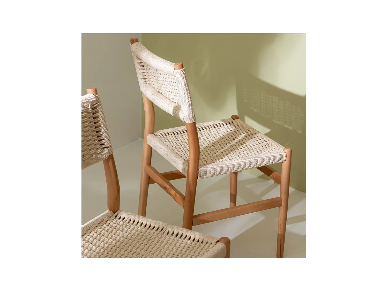 Chaises de salle à manger en bois et assise tressée (lot de 2) - SOFIA