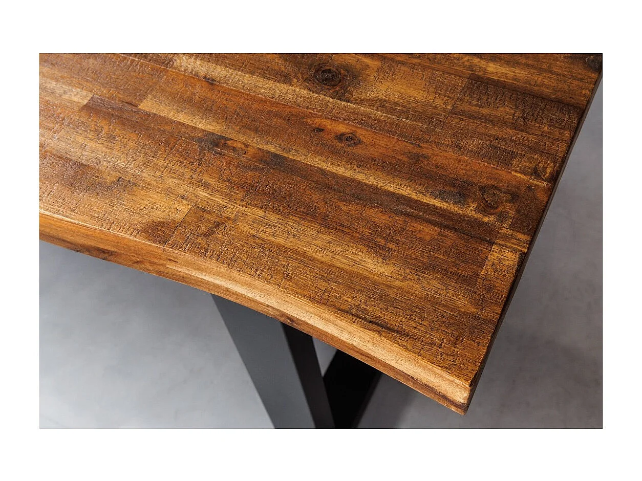 Table de salle à manger NALKO 160 cm – Plateau en bois d'acacia huilé et structure en métal noir – Style industriel et naturel