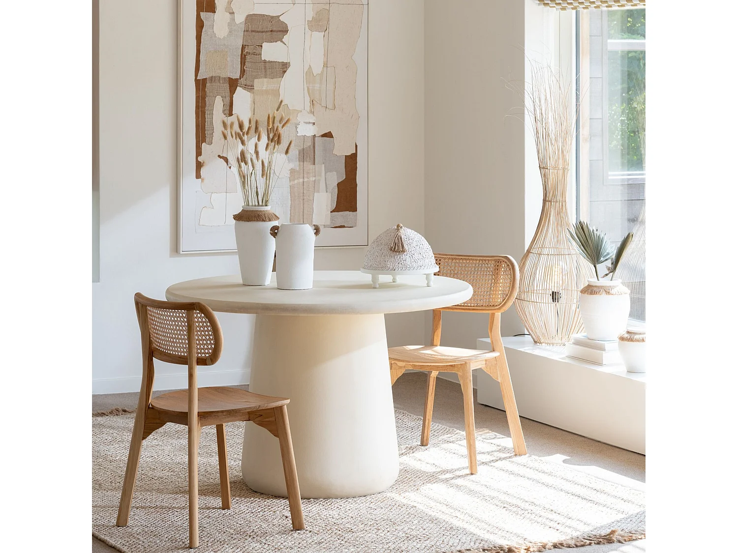 Table à manger ronde organique beige D118 4 places - MILLY