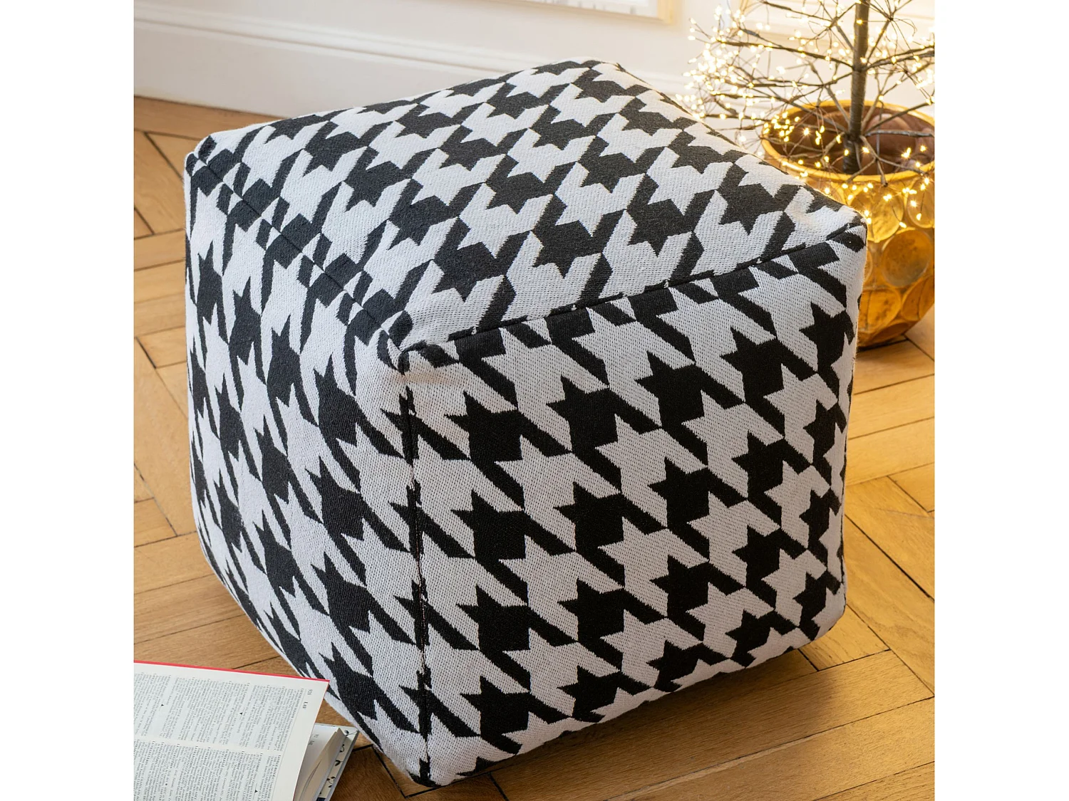 Poufs carrés pied-de-poule large noir et blanc (lot de 2) - POULEA