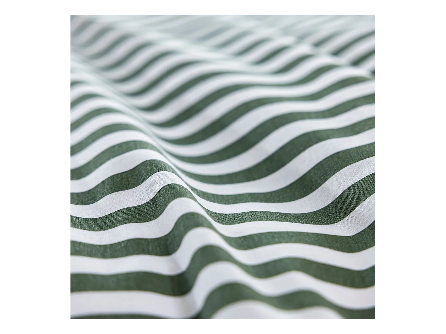 Parure de lit 140x200 coton à rayures vert Terre de Nuit Horizon