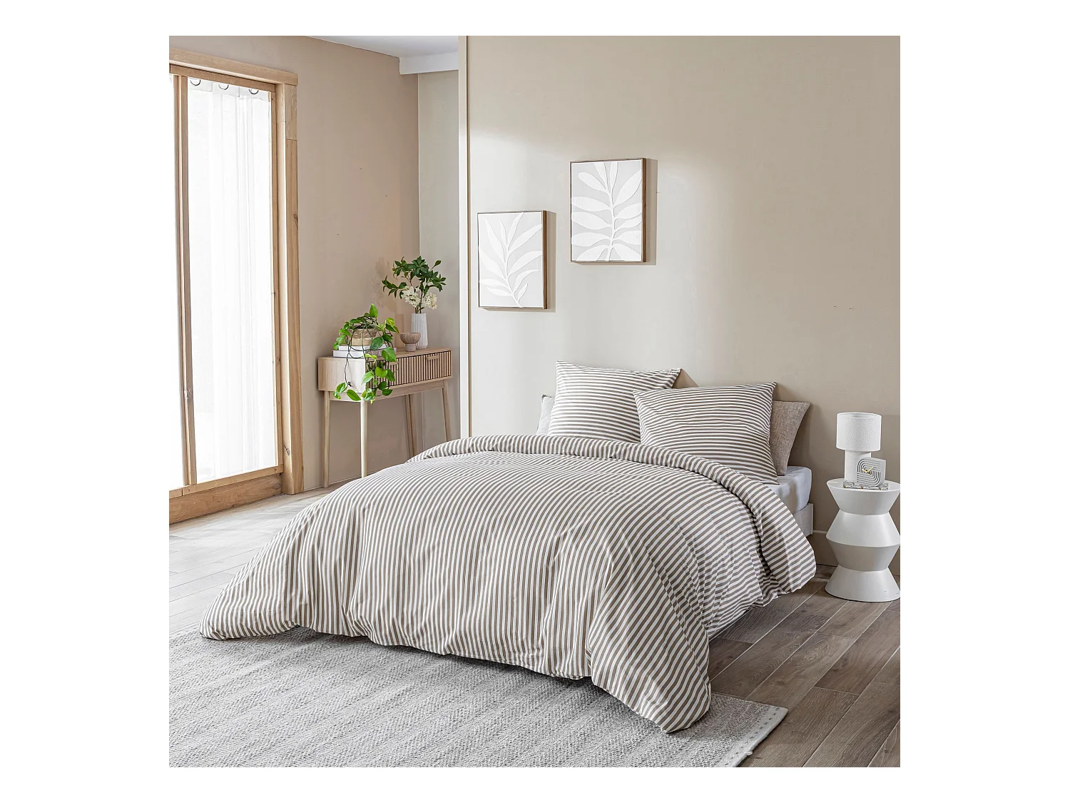 Parure de lit 260x240 coton à rayures taupe Terre de Nuit Horizon
