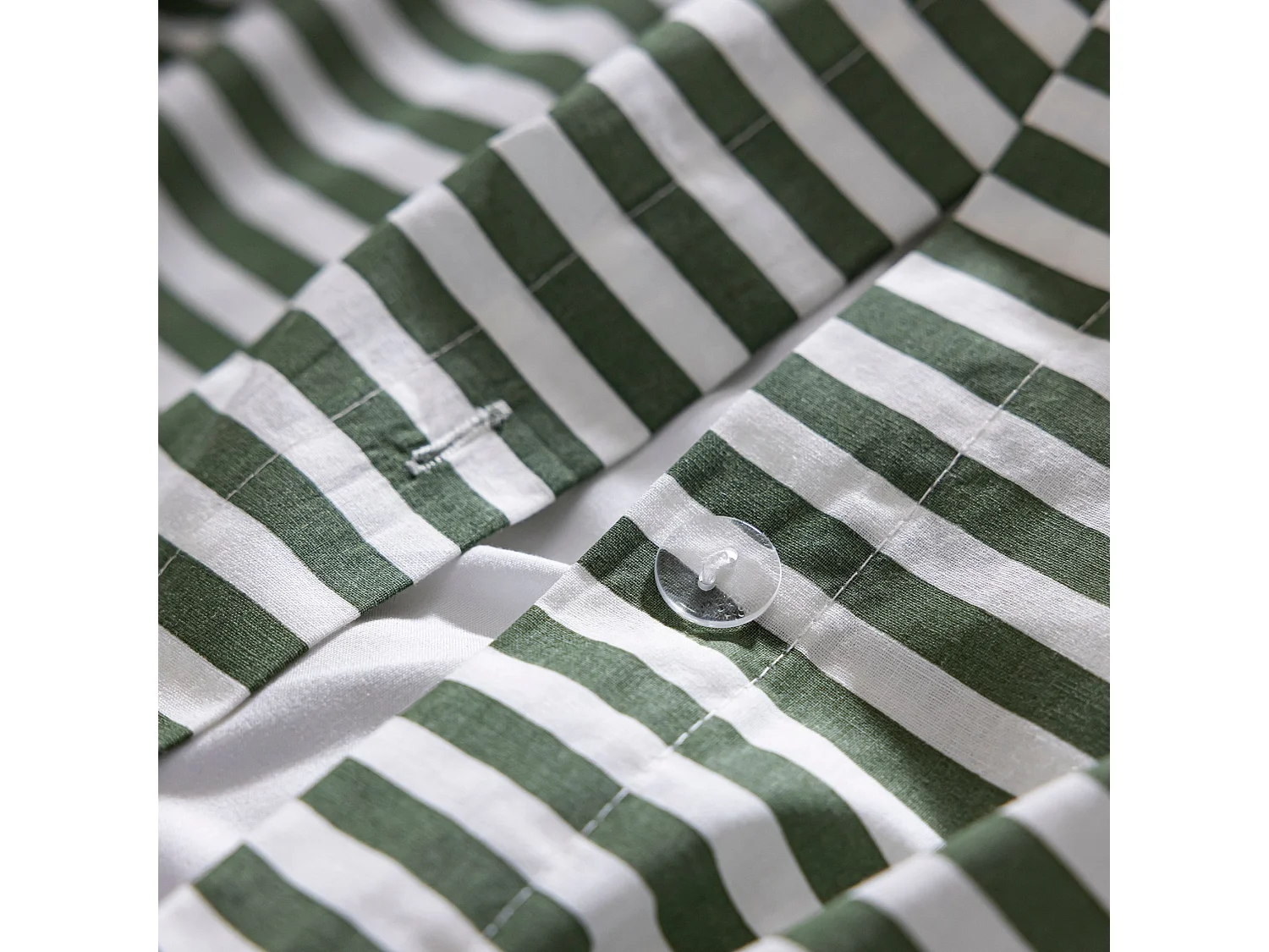 Parure de lit 200x200 coton à rayures vert Terre de Nuit Horizon