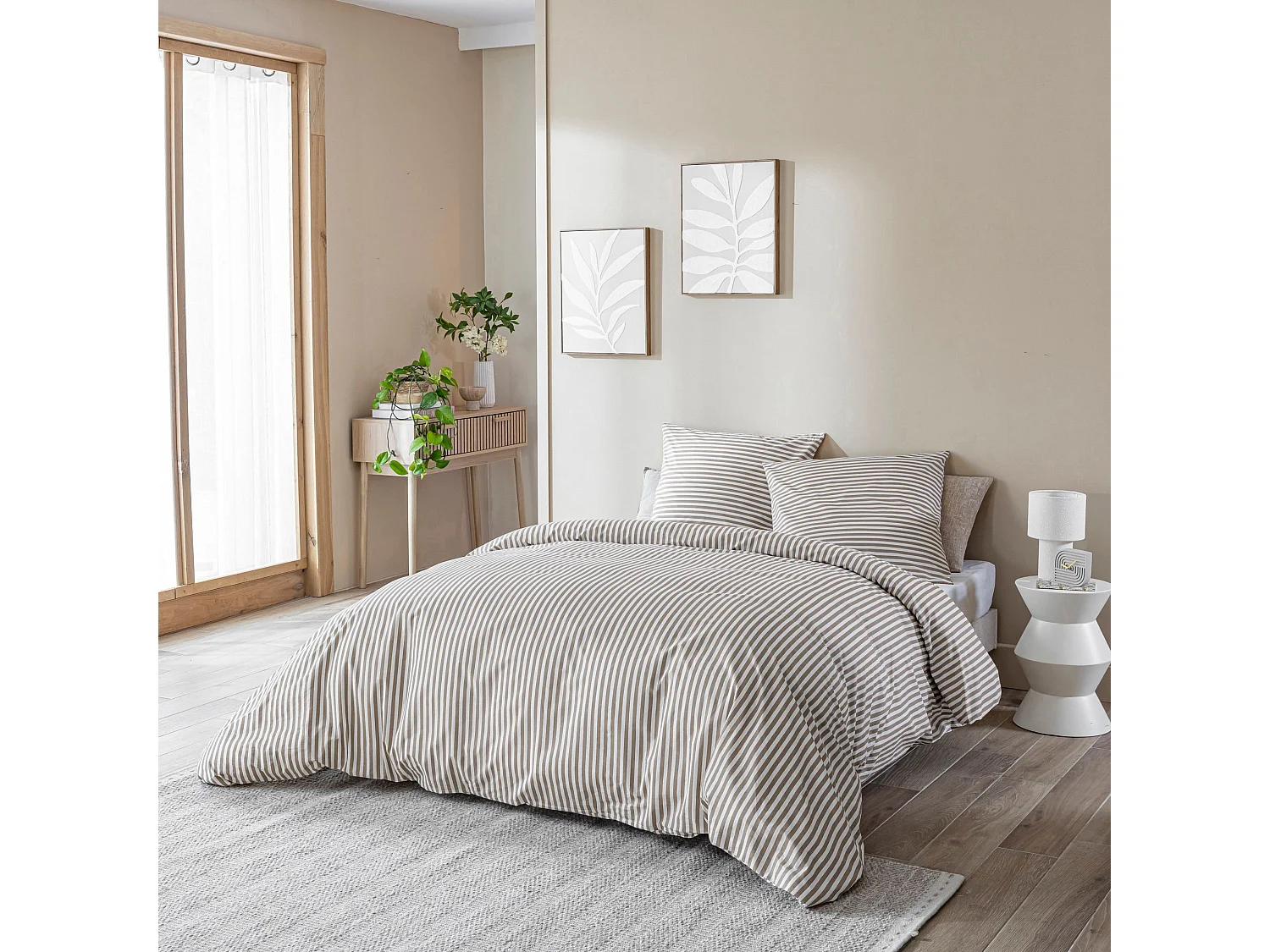Parure de lit 140x200 coton à rayures taupe Terre de Nuit Horizon