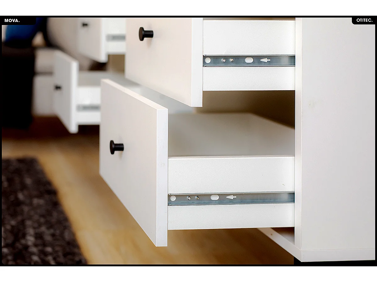 Armoire - H.180 x L.77 x P.33 - MOVA