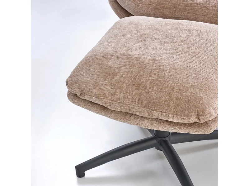 Sillón y reposapiés de tela beige con balancín Gasper
