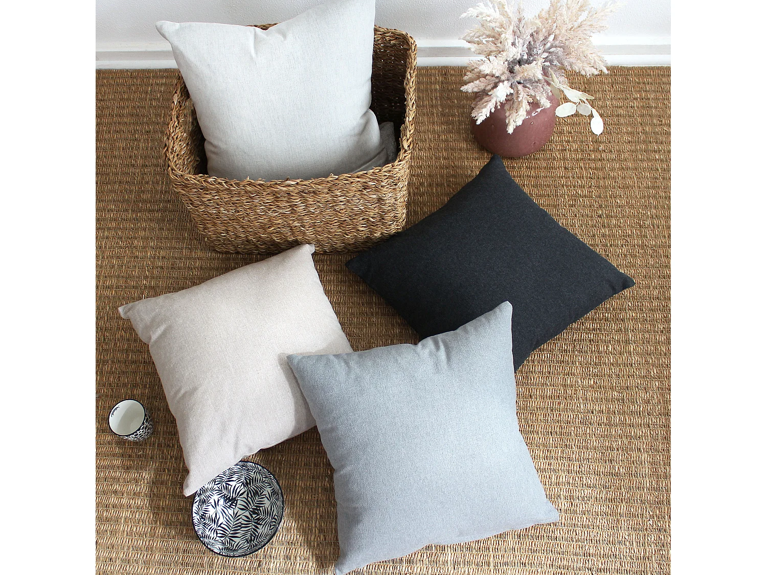 2 coussins carré, déhoussable, gris clair, aspect chiné, collection Dune