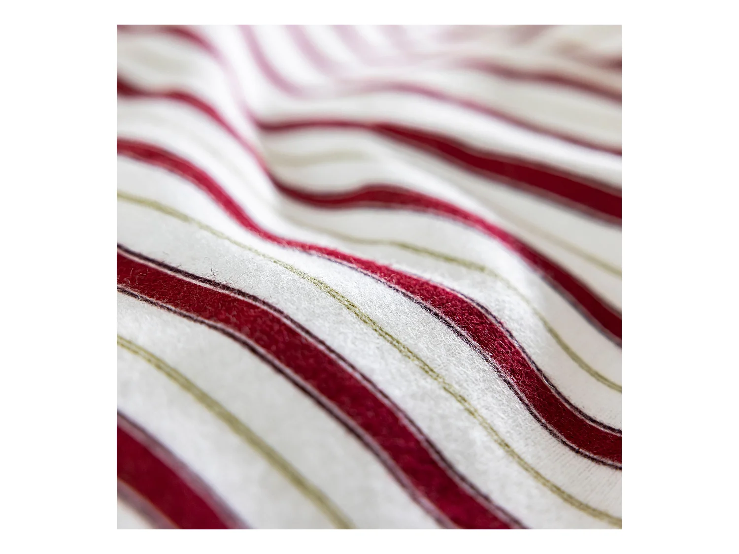 Parure de lit 260x240 flanelle à rayures Terre de Nuit