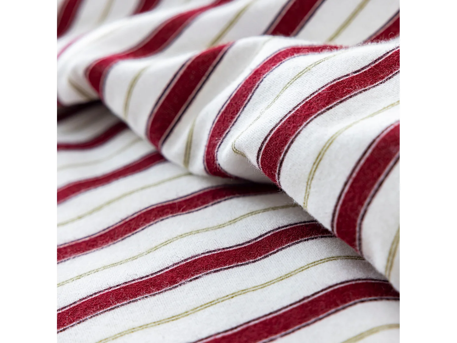 Parure de lit 260x240 flanelle à rayures Terre de Nuit