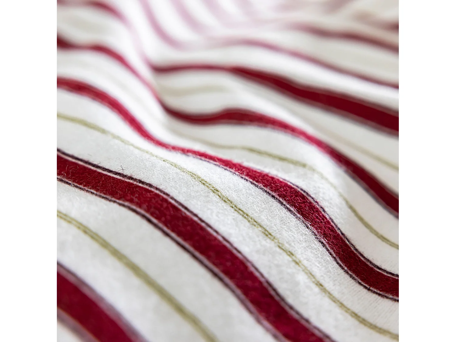 Parure de lit 260x240 flanelle à rayures Terre de Nuit