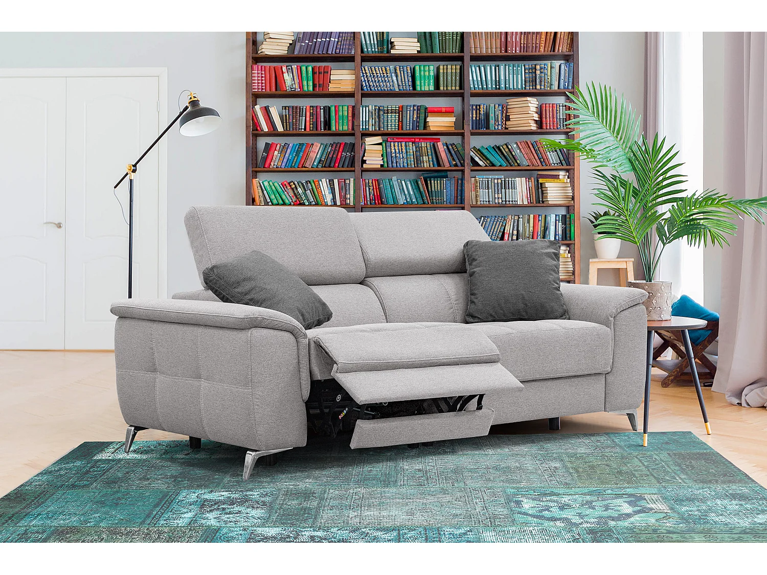 PLAUEN Sofa 3-Sitzer mit 2 Relaxfunktionen und verstellbare Kopfstützen, hellgrau