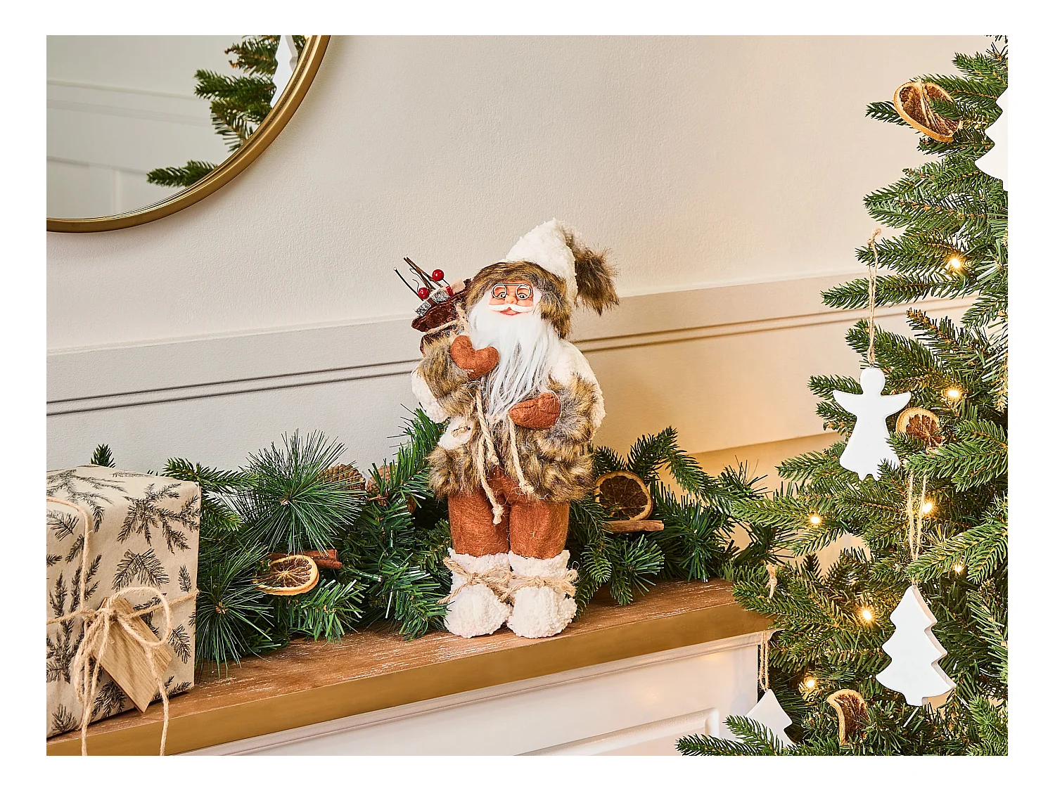 Décoration de Noël SVARTEVATNET Père Noël 37 cm Marron/blanc