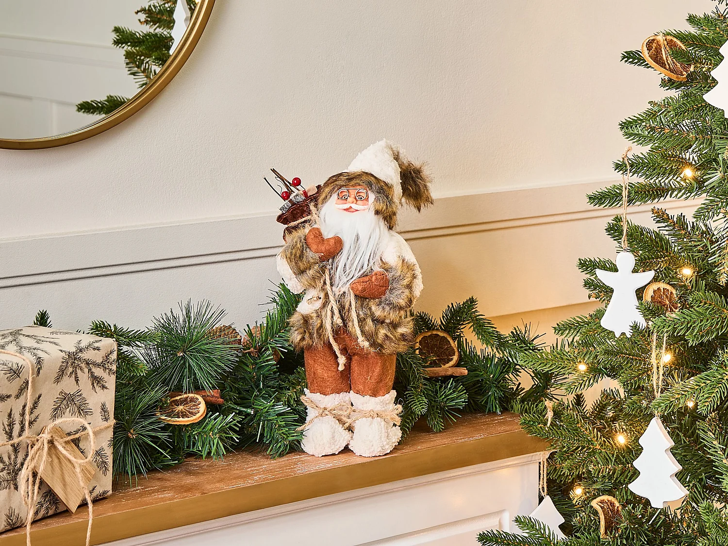 Décoration de Noël SVARTEVATNET Père Noël 37 cm Marron/blanc