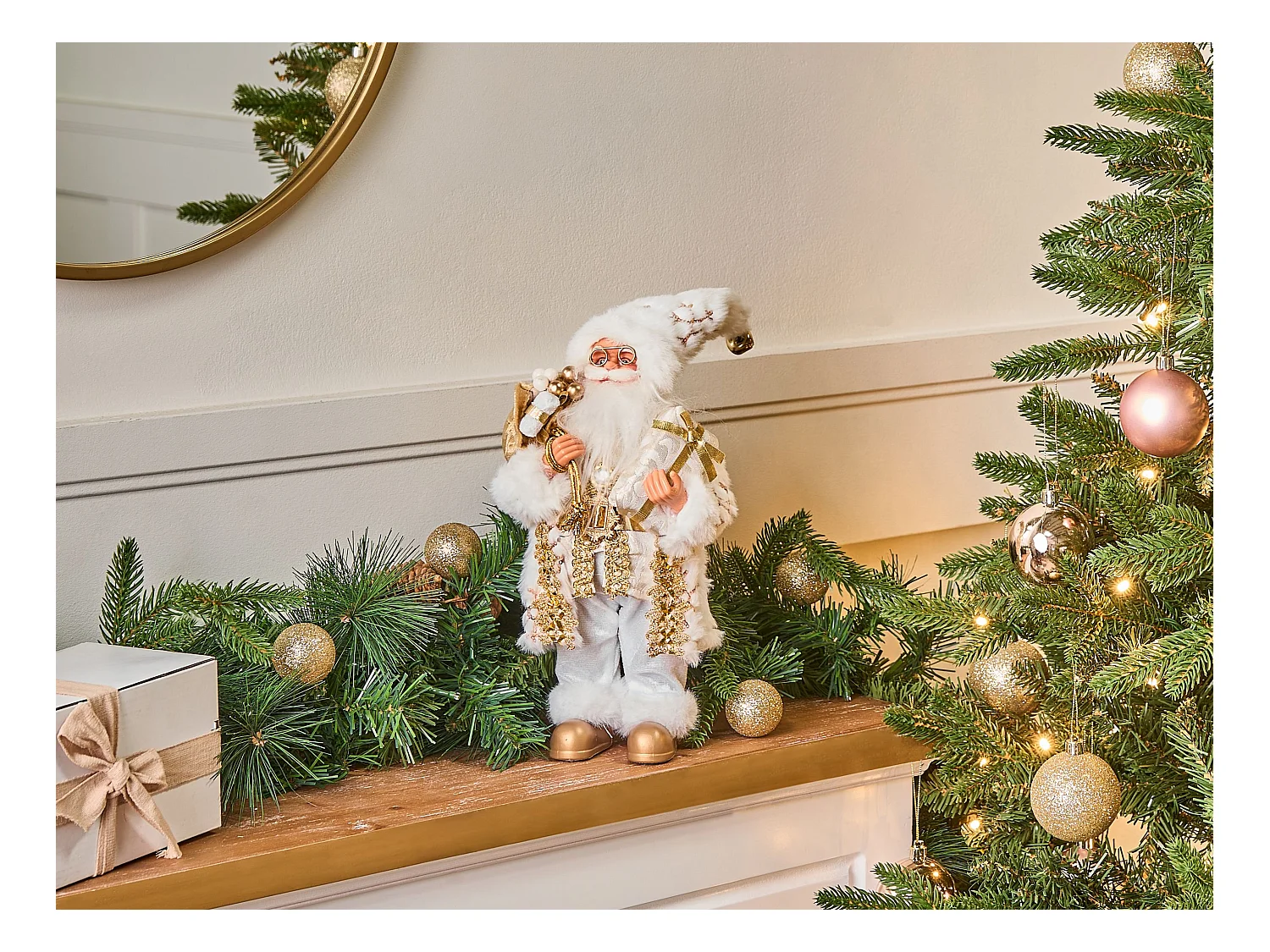 Décoration de Noël STRAUMSFJORDEN Père Noël 40 cm Blanc/doré