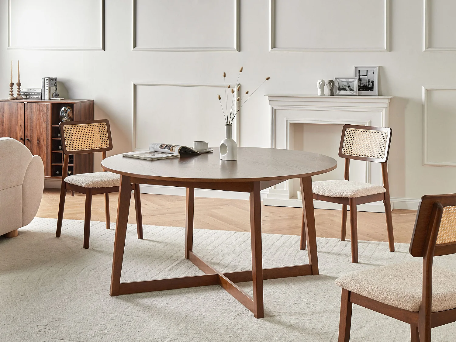 Table de repas WAIPORI Chêne foncé 140 cm 140 cm