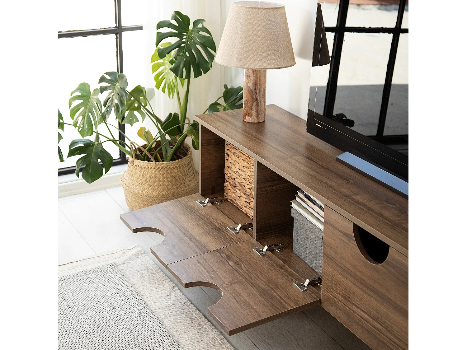 Meuble TV élégant en noyer, 180 cm x 35 cm x 35 cm | Panneau de particules 100 % mélaminé, épaisseur 18 mm | Chants en PVC résistants, montage facile