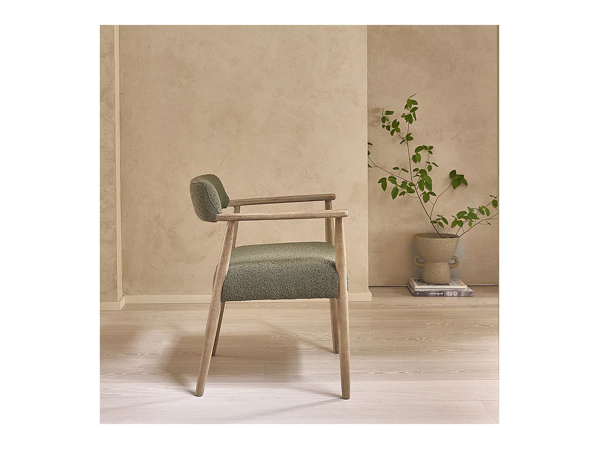 Sedia in rovere e tessuto bouclé kaki