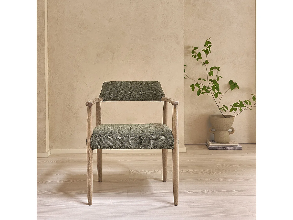 Sedia in rovere e tessuto bouclé kaki