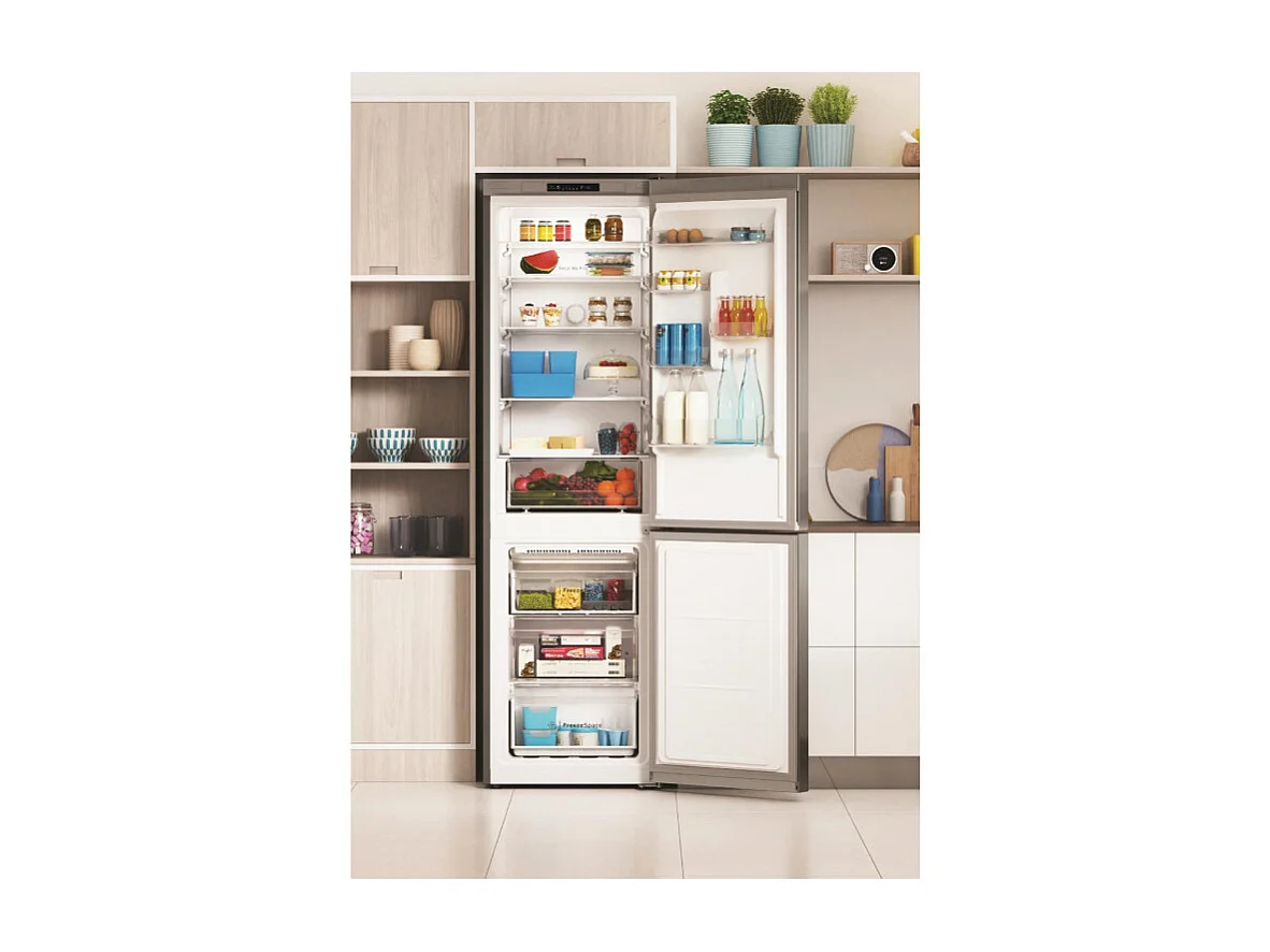 Frigorifero Indesit INFC9 TI22X con Congelatore Libera Installazione E Acciaio Inossidabile