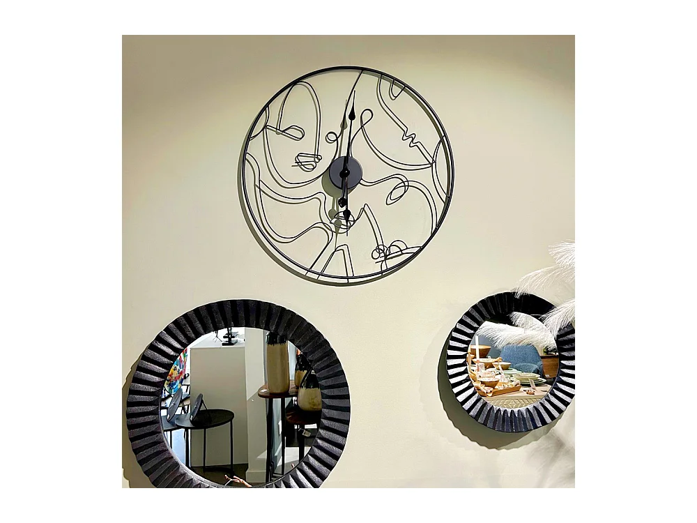 Horloge noire métal visage 60 cm