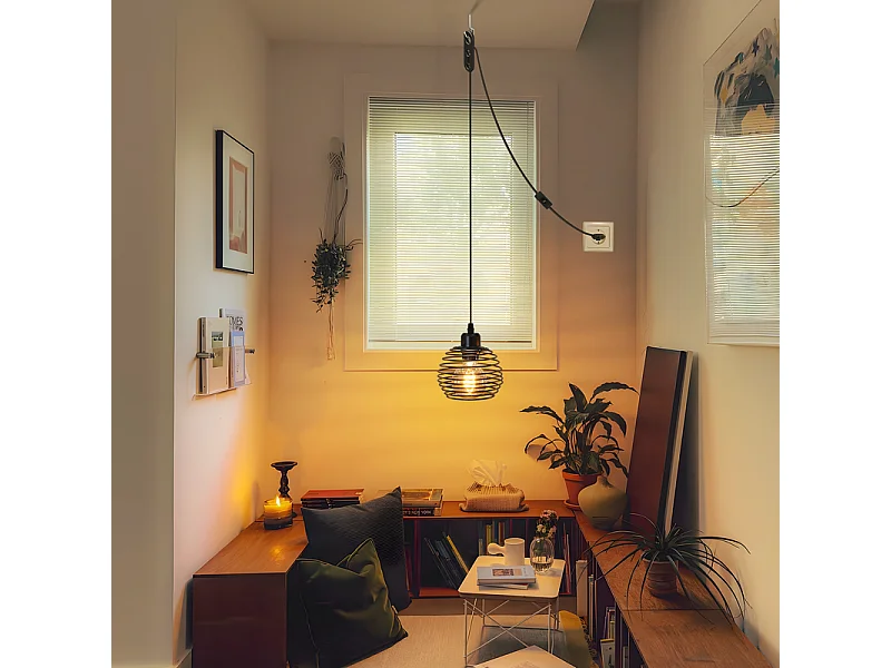 Suspension Nettlife Vintage 1 Ampoule : Suspension Industrielle Noire avec Câble de 4,5 m avec Prise et Interrupteur, Douille E27