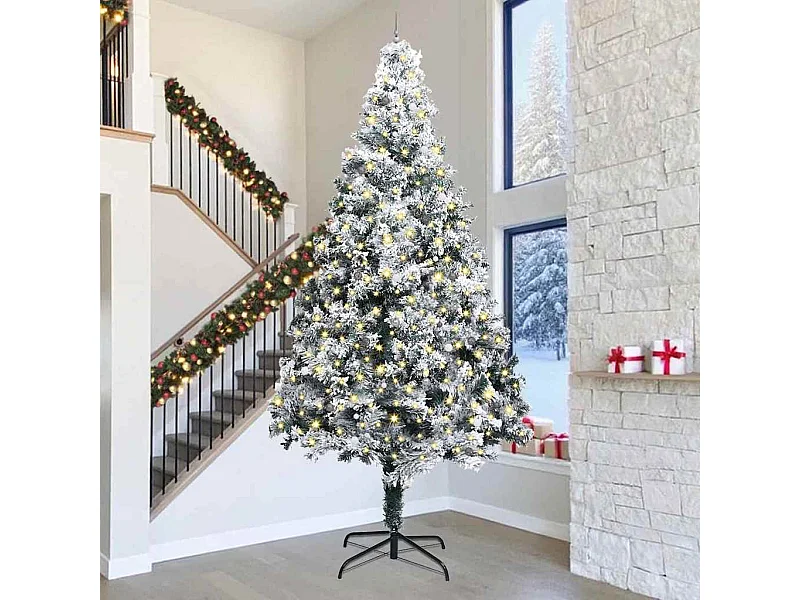 Arbre de Noël artificiel pré-éclairé avec ensemble de boules