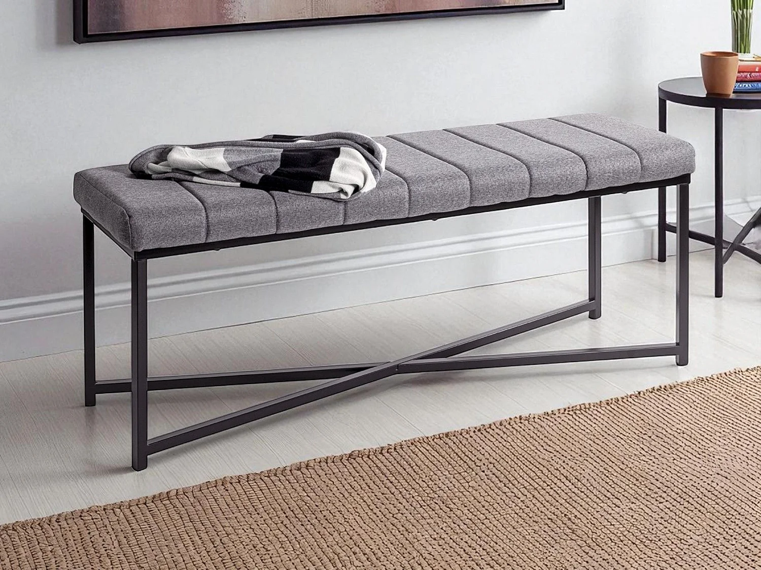 Banc avec siège rembouré gris et cadre en métal Noir - Longueur 118 x Hauteur 47 x Profondeur 38cm