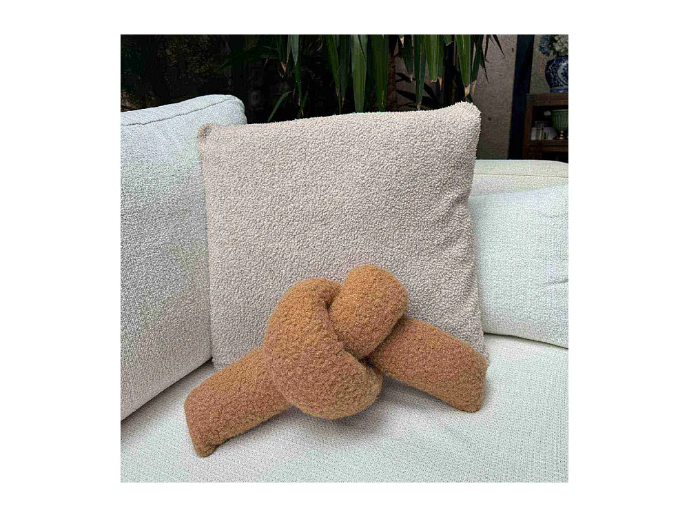 Coussin nœud en polyester Ask Dugum