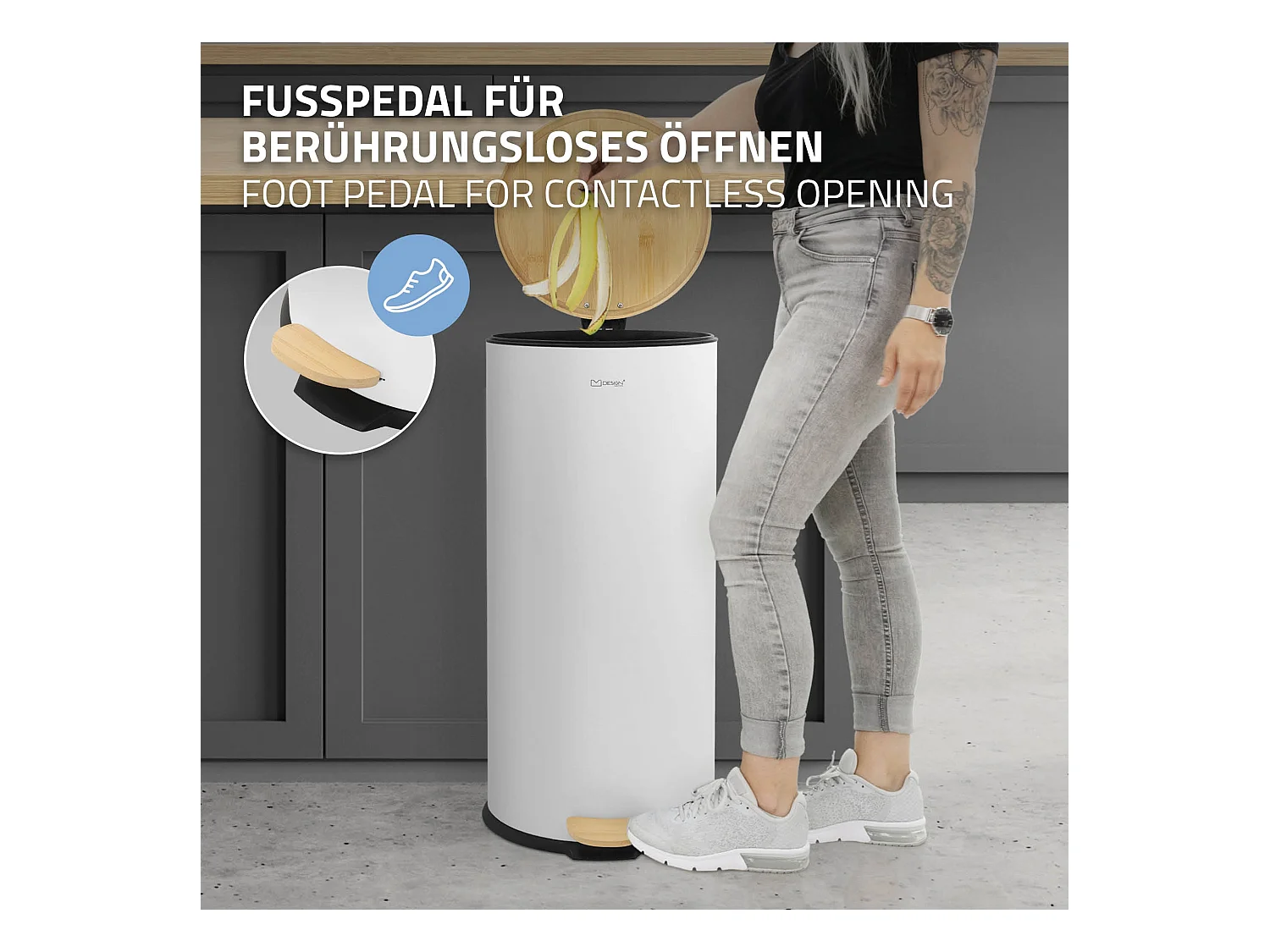 ML-Design Cubo de basura con pedal 30L papelera redonda acabado de acero inoxidable blanco, tapa de bambú con cierre suave para hogar y oficinas