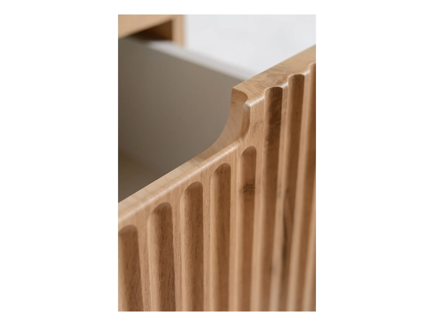 Meuble de salle de bain VENA avec façade rainurée 46 x 60 x 57 chêne doré