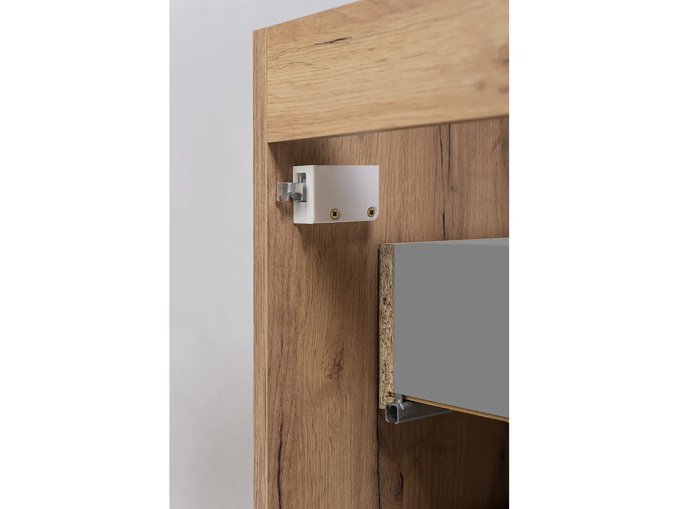 Meuble de salle de bain VENA avec façade rainurée 46 x 80 x 57 chêne doré