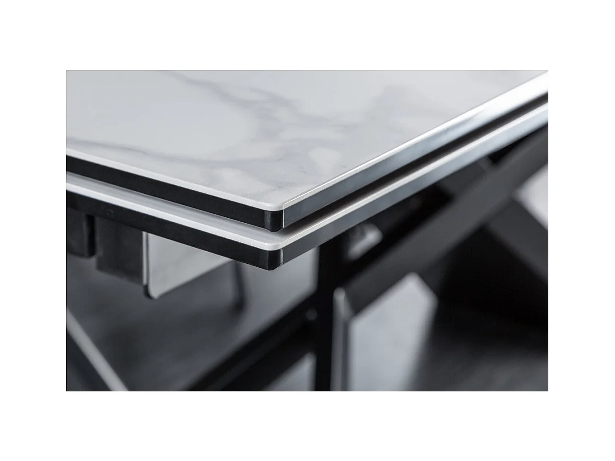 Table STELIX 180–220–260 cm – Plateau en céramique effet marbre blanc et verre trempé – Extensible avec pieds en métal noir