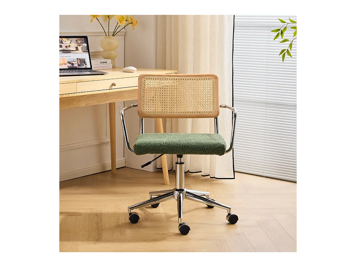 Fauteuil de bureau pivotant et réglable en hauteur en tissu bouclé vert et cannage - Julian