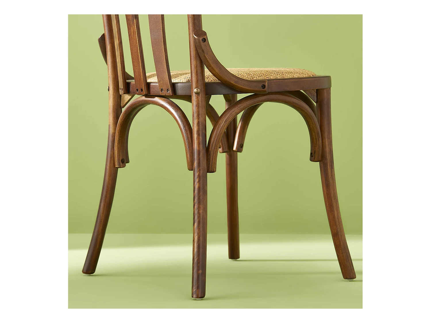 Juego de 2 sillas de abeto macizo con acabado marrón y asiento de mimbre - ESTAMINET