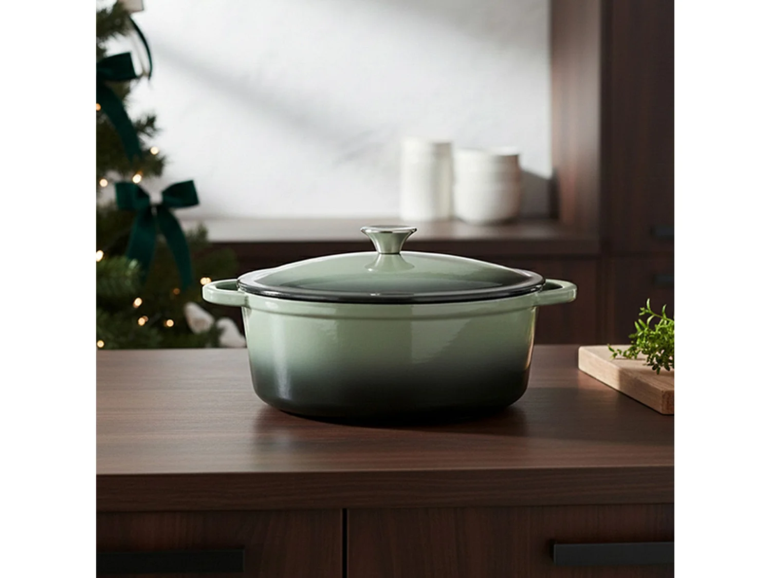 Menastyl - Cocotte Volcano Ovale 4l 28cm En Fonte Vert