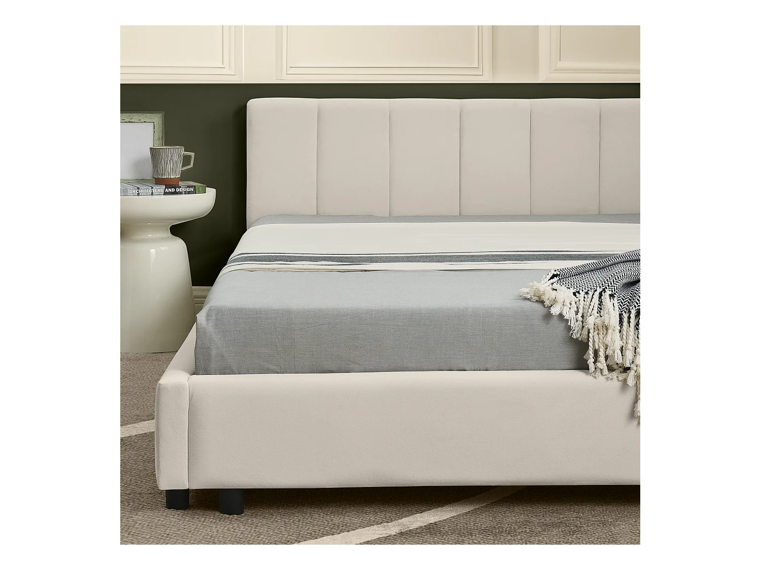 Tweepersoons slaapbank 160x200cm met hoge rugleuning, lattenbodem, beige fluweel