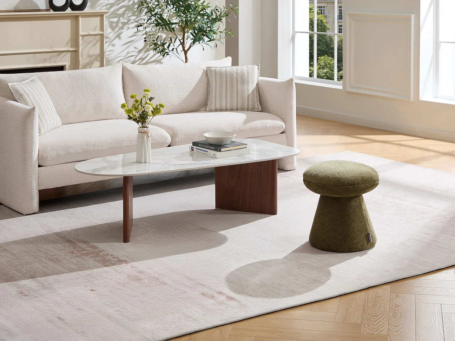 Pouf en tissu chenille vert ADEYOMA